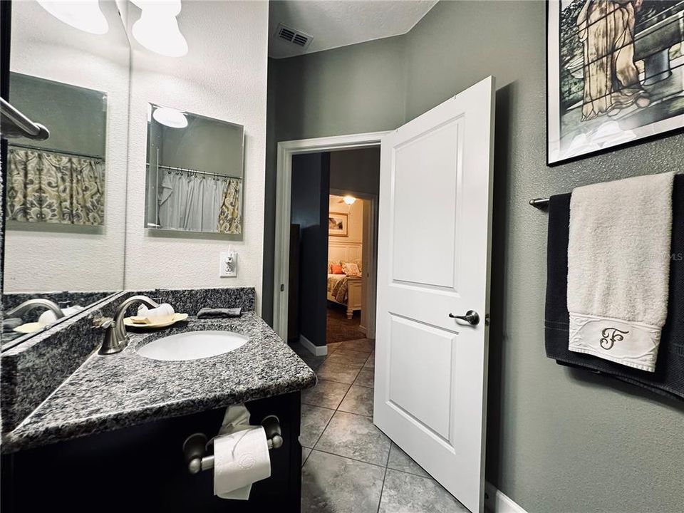 En Venta: $395,900 (3 camas, 2 baños, 1677 Pies cuadrados)