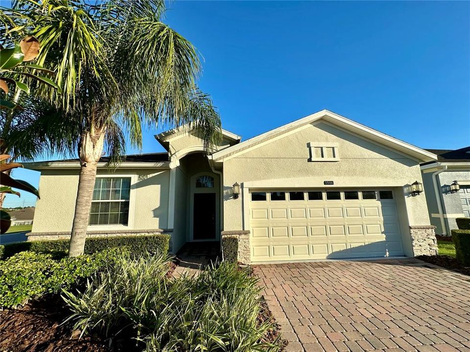 En Venta: $395,900 (3 camas, 2 baños, 1677 Pies cuadrados)