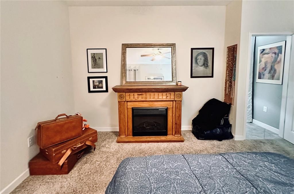 En Venta: $395,900 (3 camas, 2 baños, 1677 Pies cuadrados)