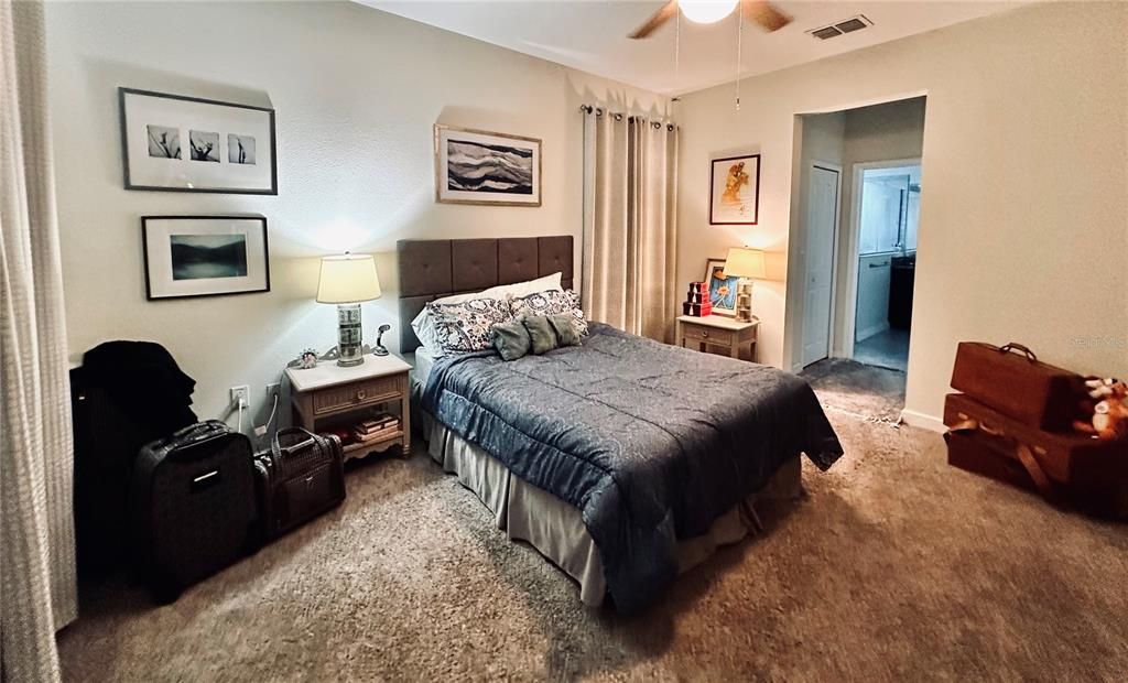 En Venta: $395,900 (3 camas, 2 baños, 1677 Pies cuadrados)