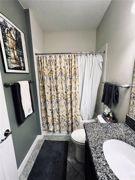 En Venta: $395,900 (3 camas, 2 baños, 1677 Pies cuadrados)