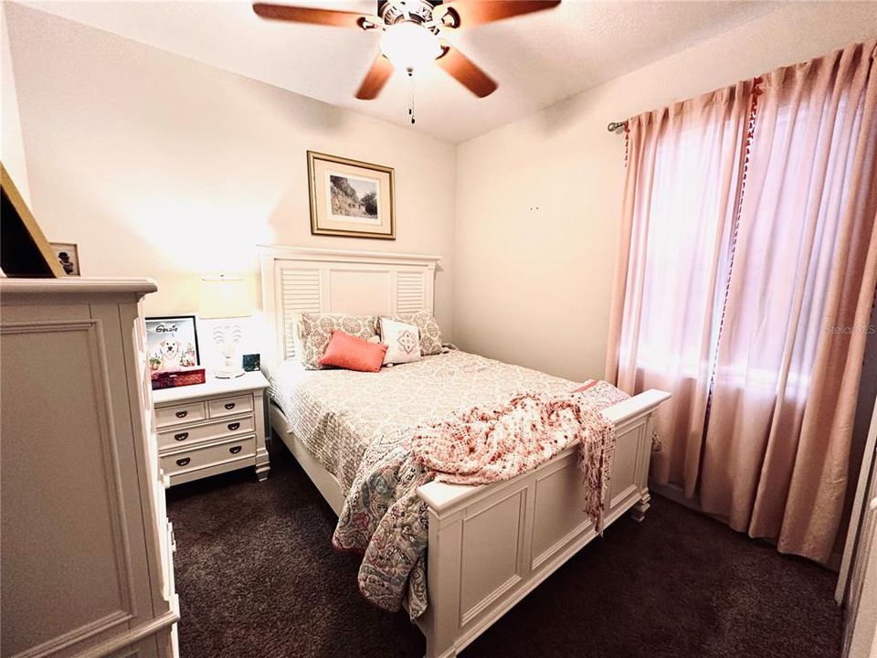 En Venta: $395,900 (3 camas, 2 baños, 1677 Pies cuadrados)