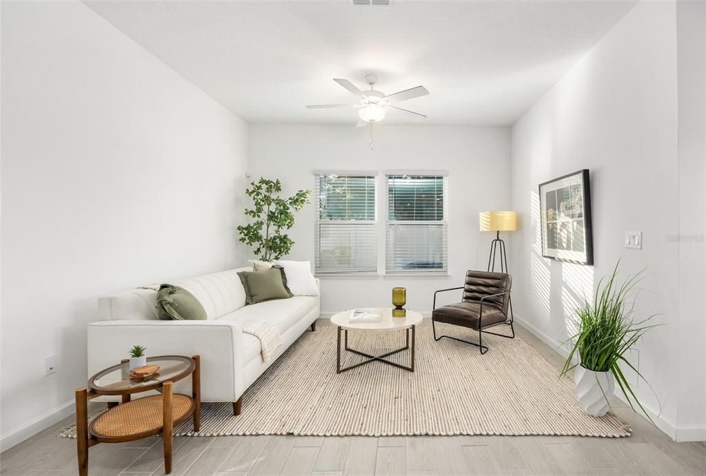 待售: $294,400 (3 贝兹, 2 浴室, 1820 平方英尺)