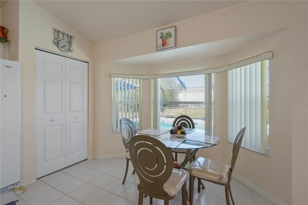 Active With Contract: $275,536 (4 beds, 3 baths, 2026 Square Feet)