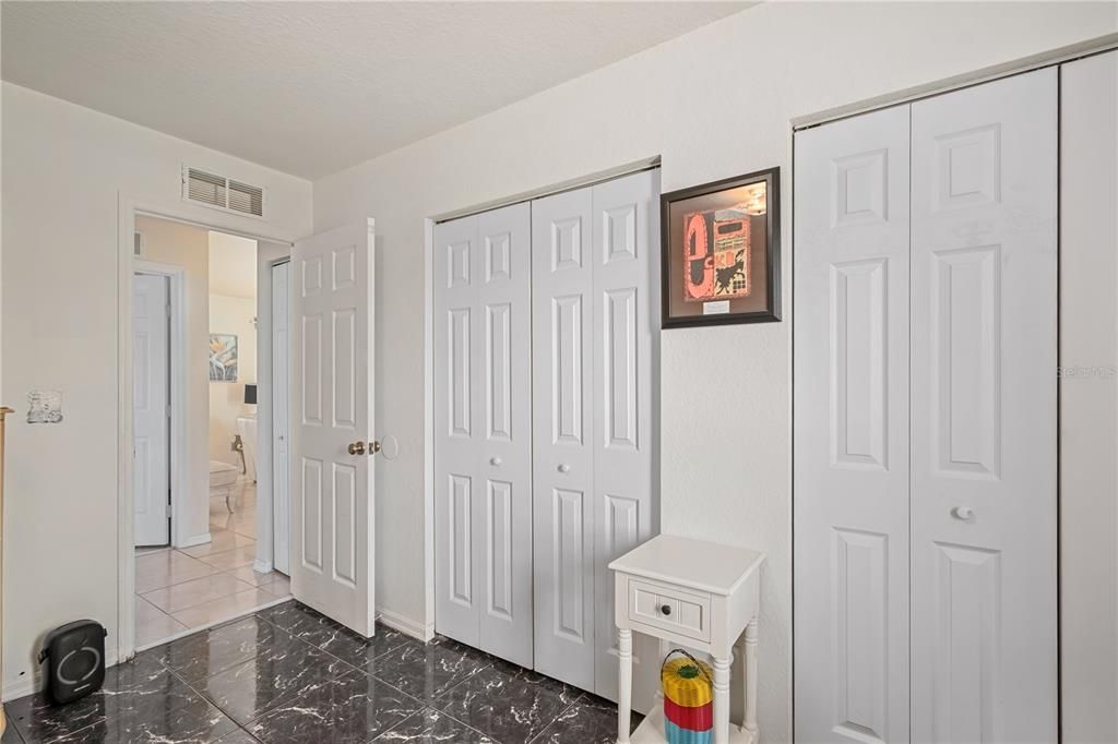 Active With Contract: $275,536 (4 beds, 3 baths, 2026 Square Feet)