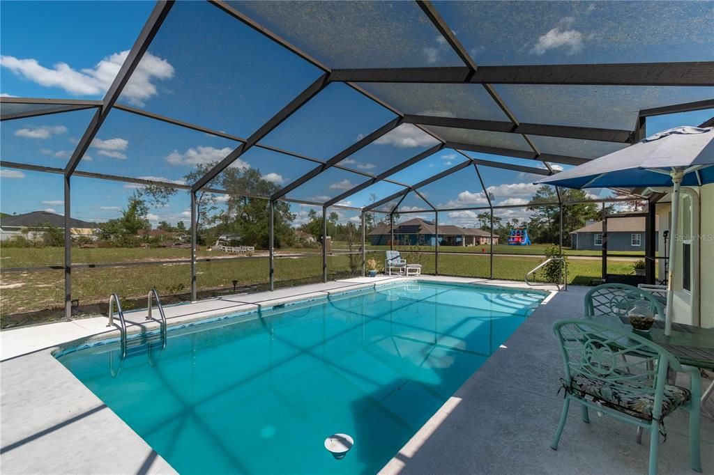 Active With Contract: $275,536 (4 beds, 3 baths, 2026 Square Feet)