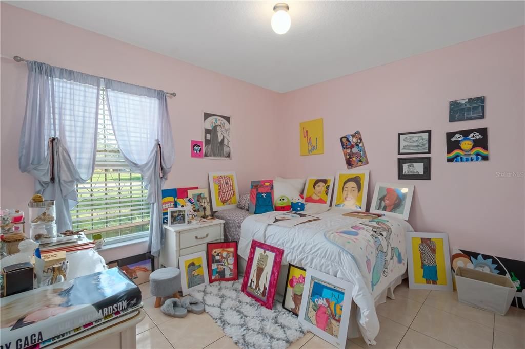 Active With Contract: $275,536 (4 beds, 3 baths, 2026 Square Feet)