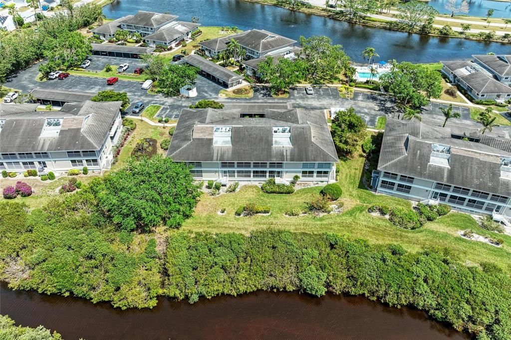 For Sale: $449,900 (3 beds, 2 baths, 1985 Square Feet)