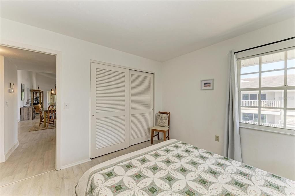 For Sale: $449,900 (3 beds, 2 baths, 1985 Square Feet)