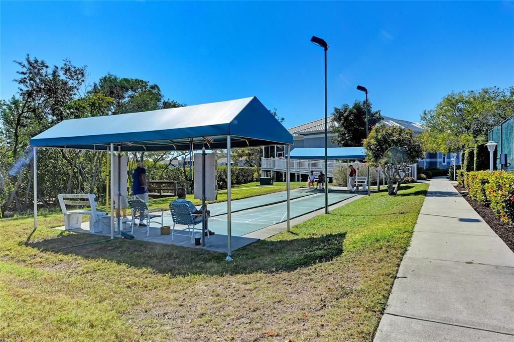 For Sale: $449,900 (3 beds, 2 baths, 1985 Square Feet)