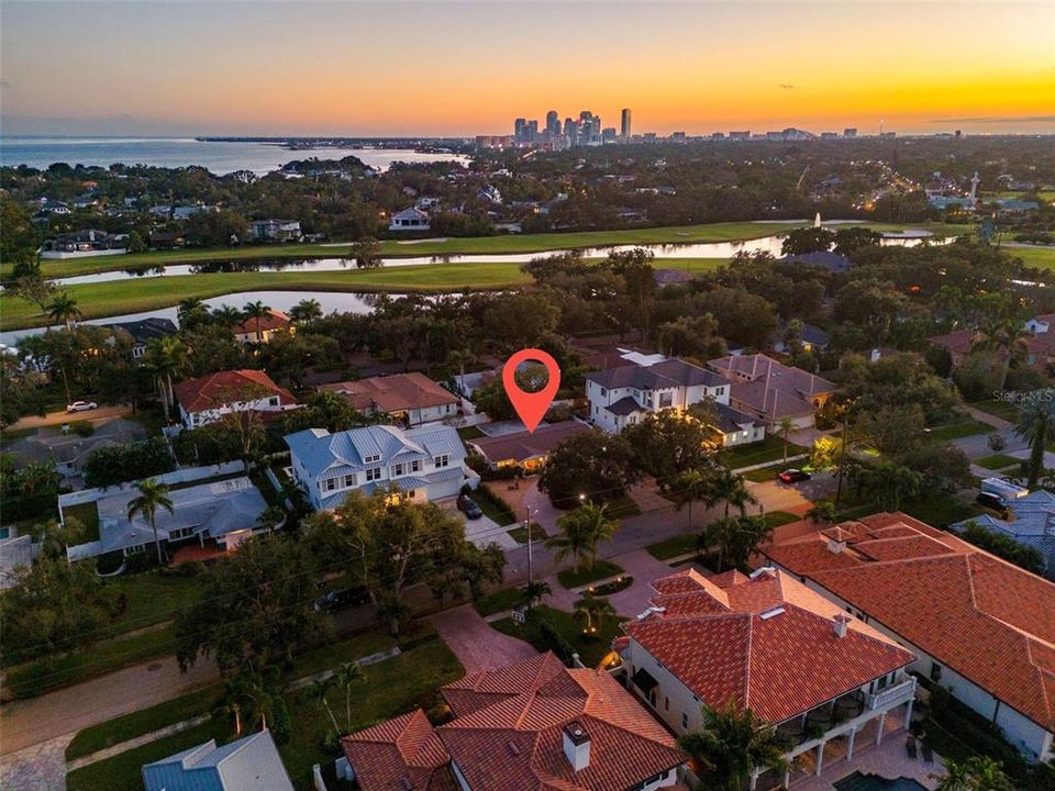 Recently Sold: $675,000 (3 beds, 2 baths, 1365 Square Feet)