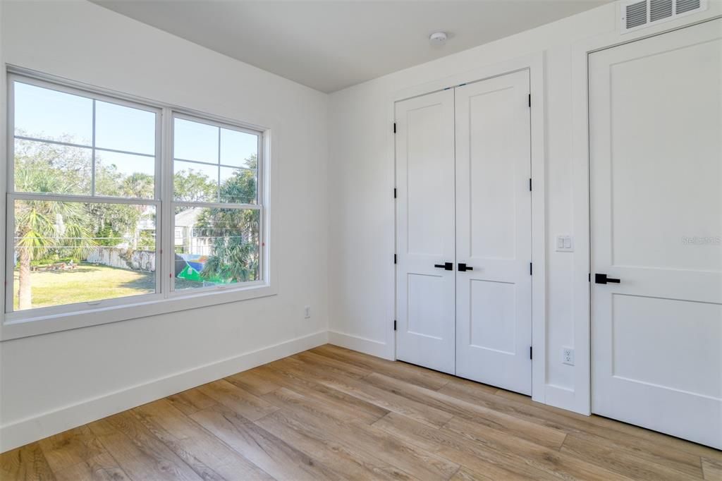 Active With Contract: $859,000 (3 beds, 2 baths, 1750 Square Feet)