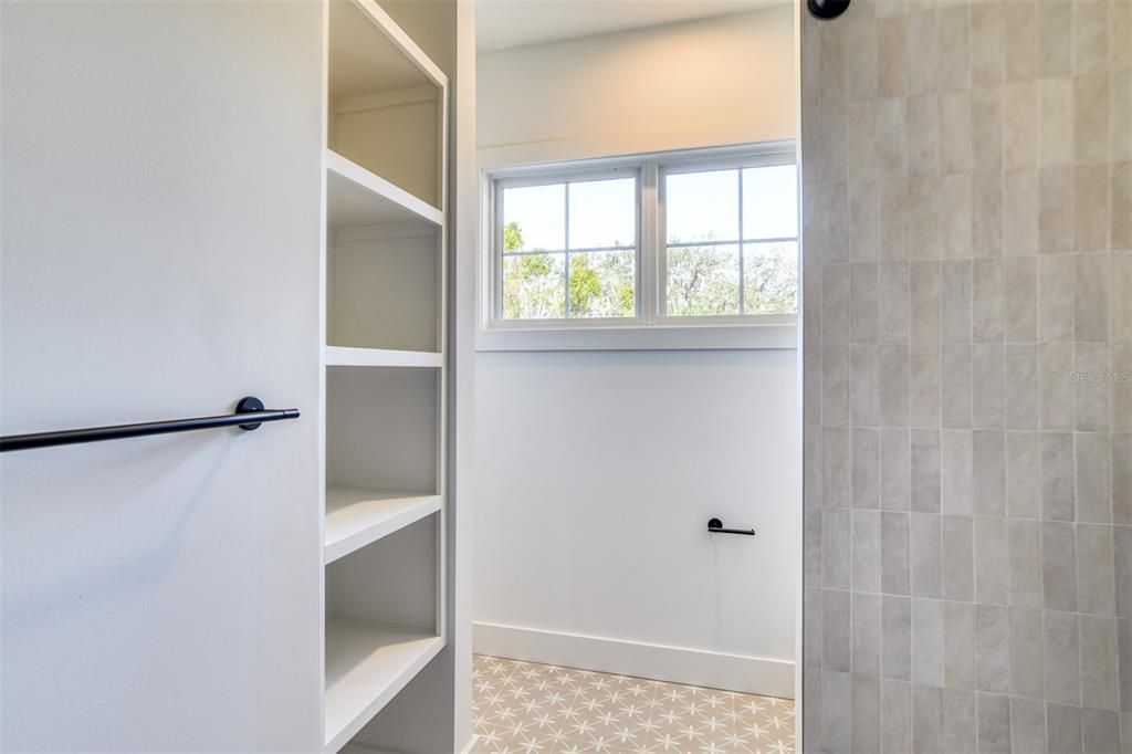 Active With Contract: $859,000 (3 beds, 2 baths, 1750 Square Feet)