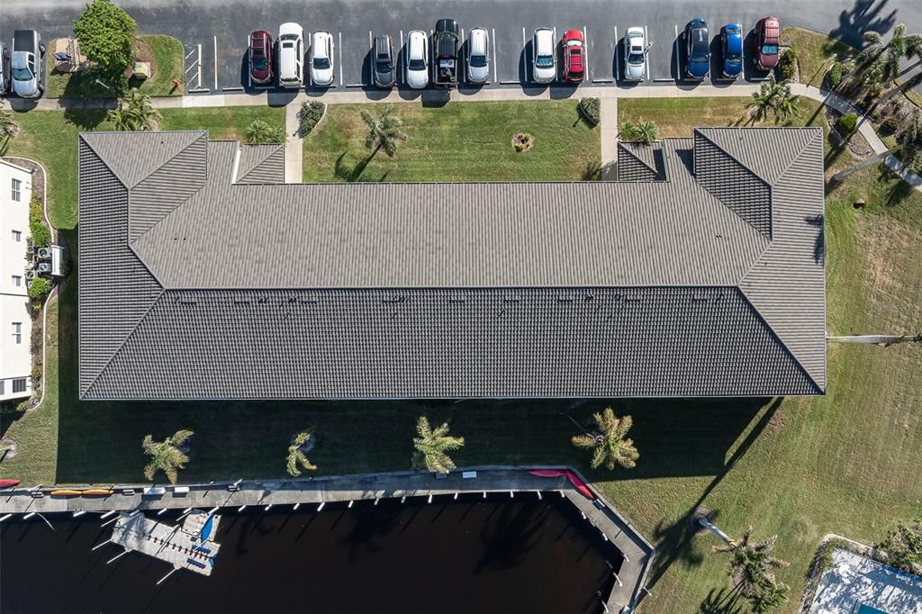 Под контрактом: $215,000 (2 спален, 2 ванн, 1110 Квадратных фут)