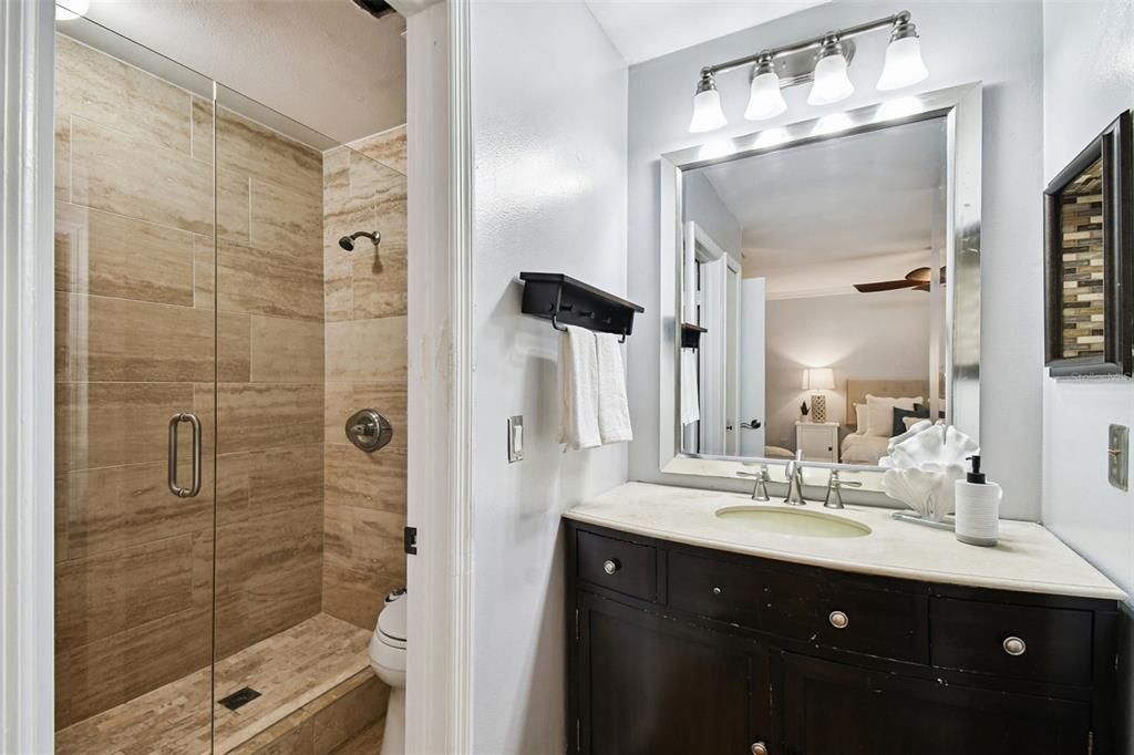 Active With Contract: $559,000 (2 beds, 2 baths, 1496 Square Feet)