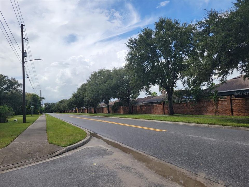 En Venta: $119,000 (0.09 acres)