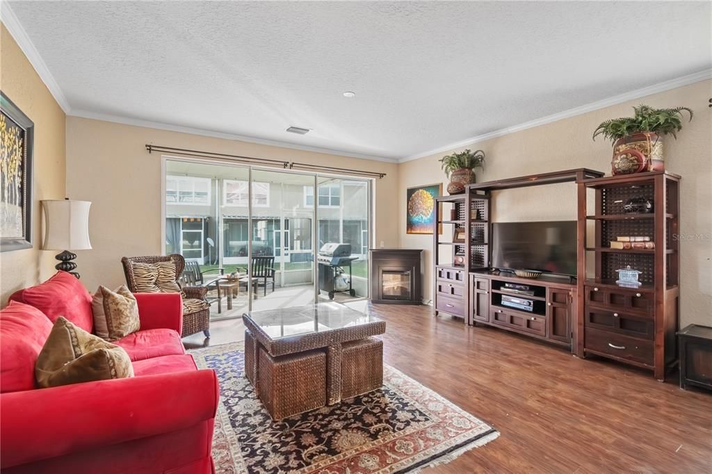 待售: $239,000 (3 贝兹, 2 浴室, 1542 平方英尺)