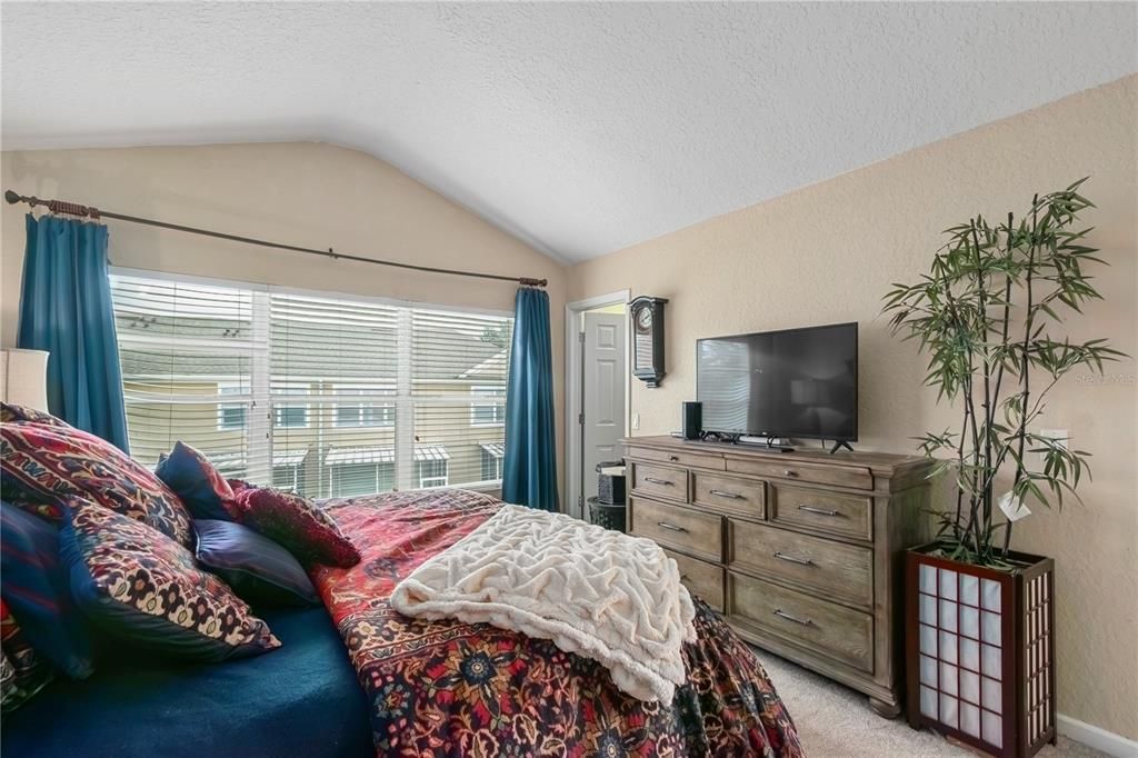 待售: $239,000 (3 贝兹, 2 浴室, 1542 平方英尺)