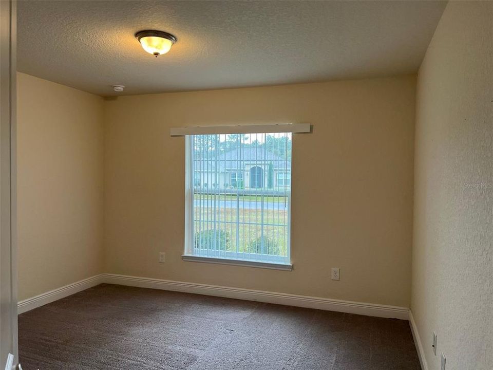 出租: $1,899 (4 贝兹, 2 浴室, 1767 平方英尺)