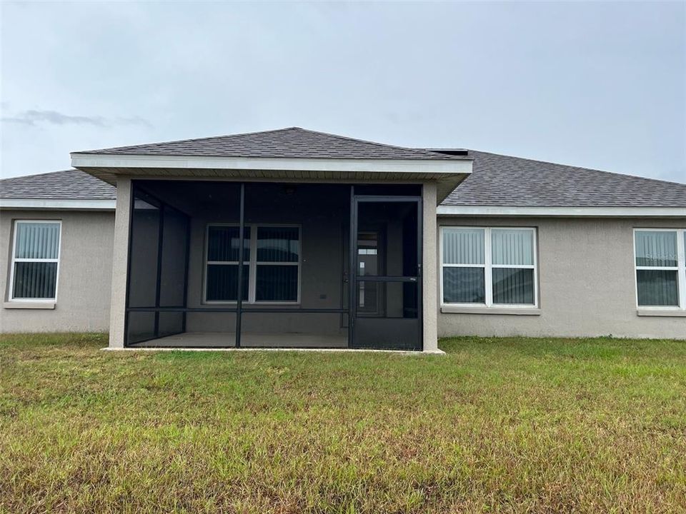 出租: $1,899 (4 贝兹, 2 浴室, 1767 平方英尺)