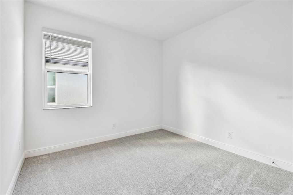 待售: $599,999 (3 贝兹, 2 浴室, 2337 平方英尺)