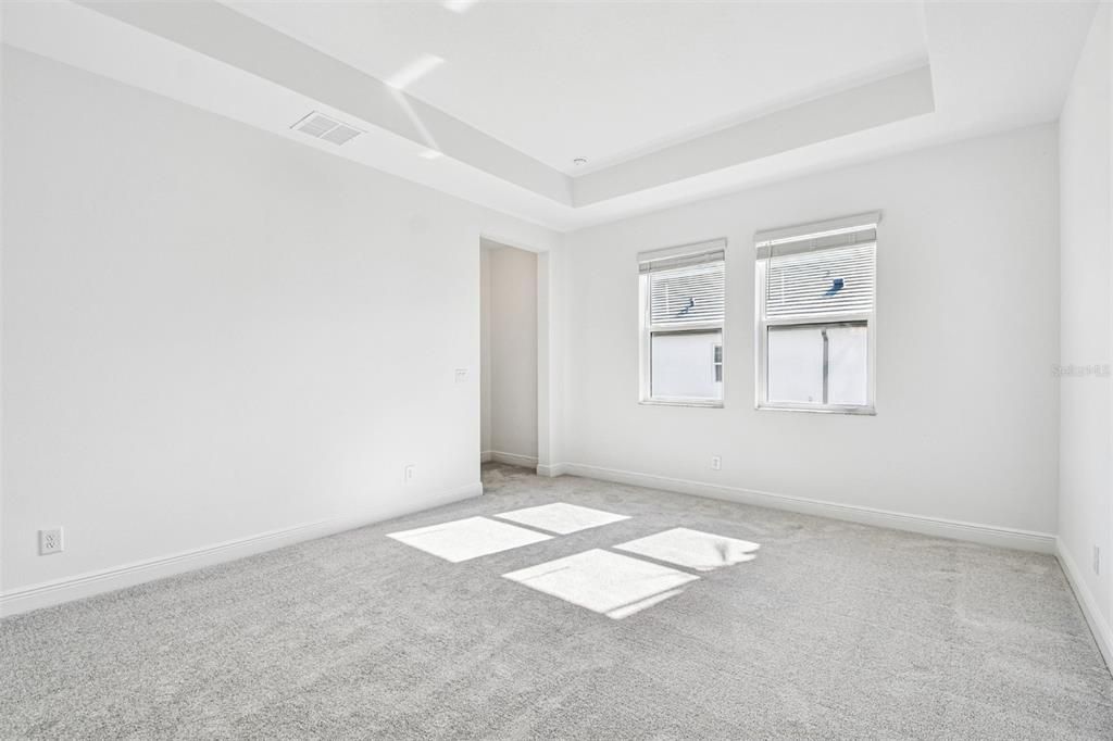 待售: $599,999 (3 贝兹, 2 浴室, 2337 平方英尺)