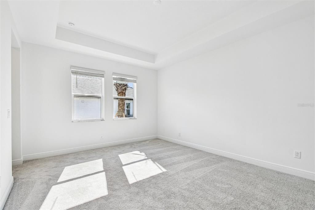 待售: $599,999 (3 贝兹, 2 浴室, 2337 平方英尺)