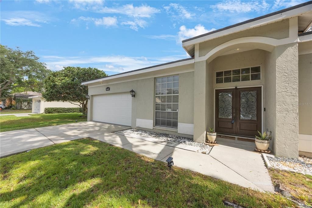 For Sale: $530,000 (3 beds, 2 baths, 2065 Square Feet)