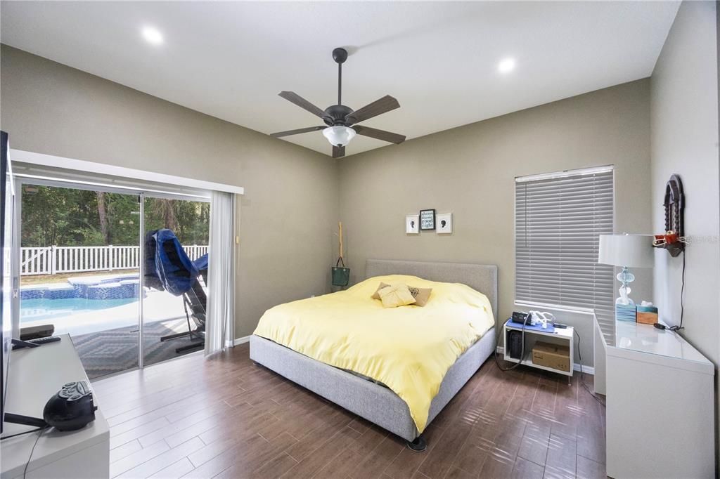 For Sale: $530,000 (3 beds, 2 baths, 2065 Square Feet)