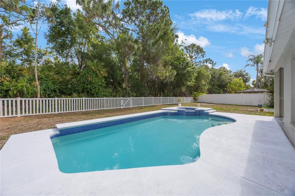 For Sale: $530,000 (3 beds, 2 baths, 2065 Square Feet)