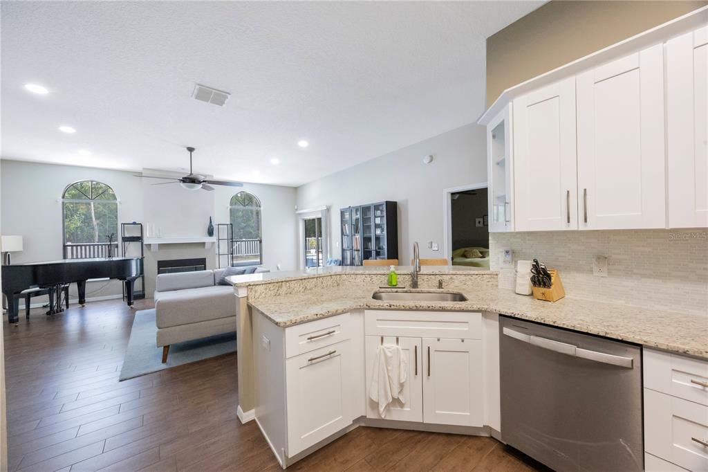 For Sale: $530,000 (3 beds, 2 baths, 2065 Square Feet)