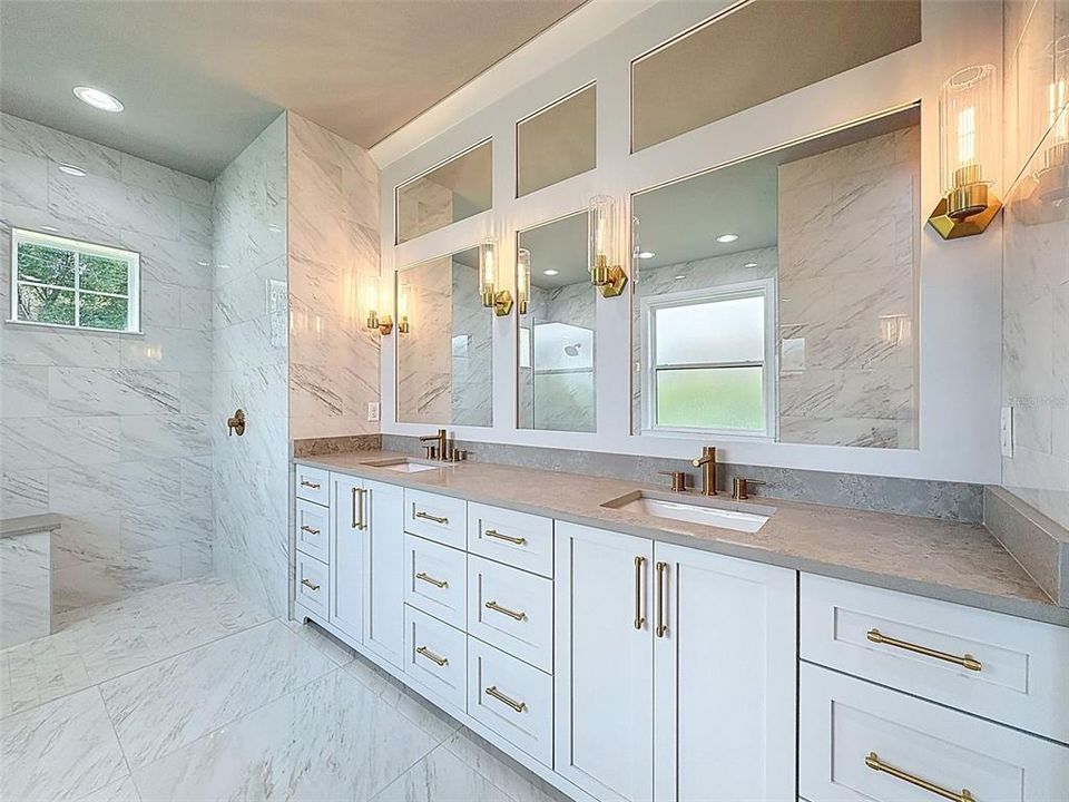 На продажу: $650,000 (3 спален, 3 ванн, 2682 Квадратных фут)