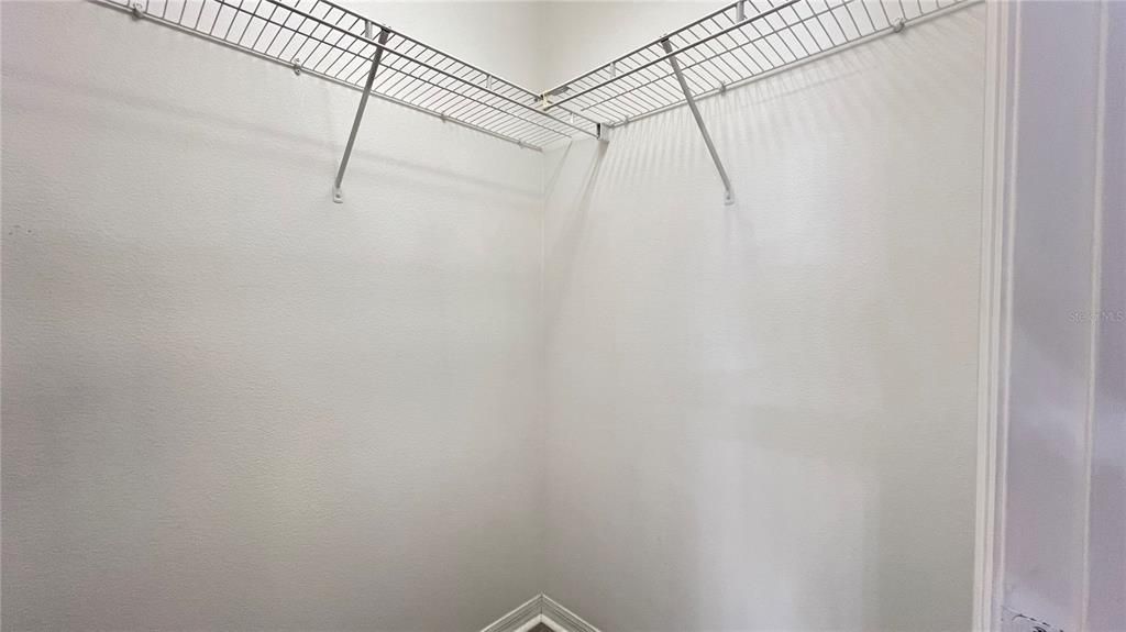 Active With Contract: $2,250 (4 beds, 3 baths, 1862 Square Feet)