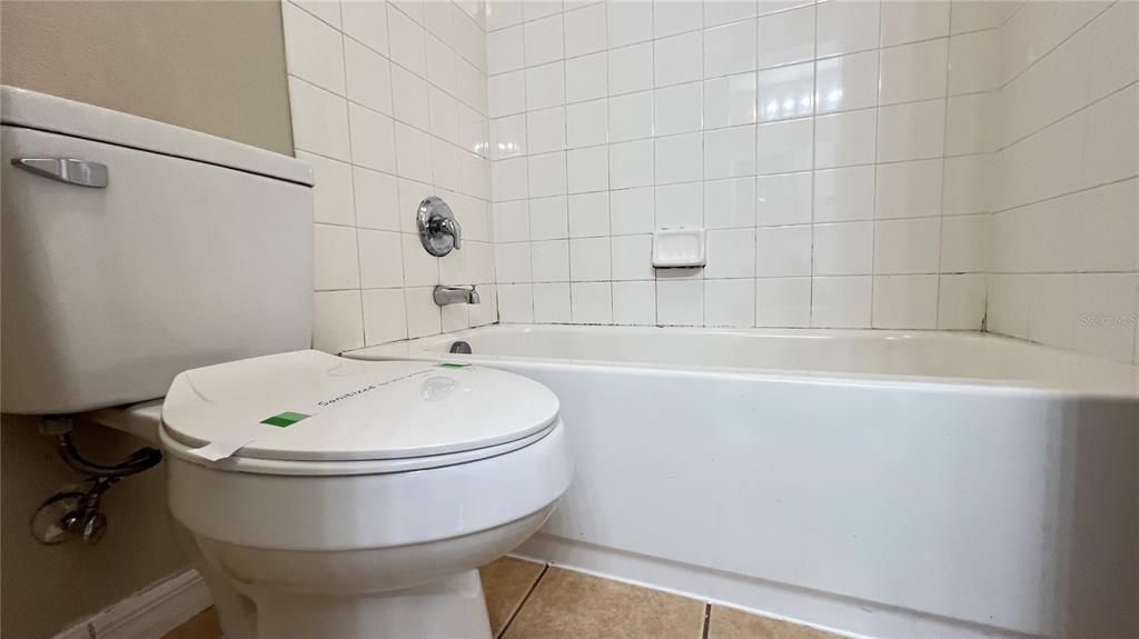 Active With Contract: $2,250 (4 beds, 3 baths, 1862 Square Feet)