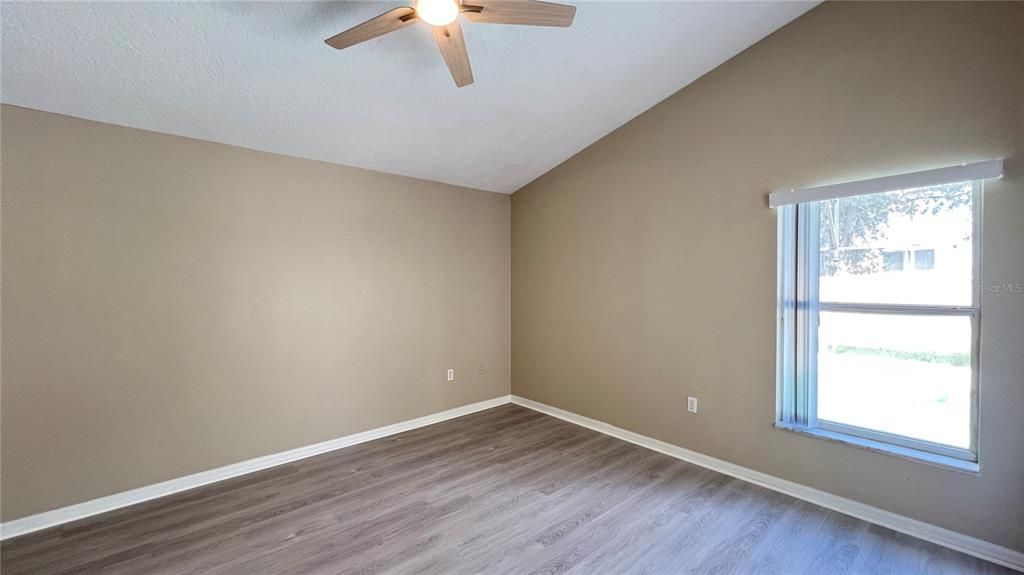 Active With Contract: $2,250 (4 beds, 3 baths, 1862 Square Feet)