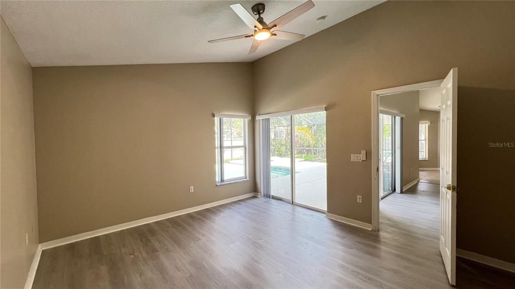 Active With Contract: $2,250 (4 beds, 3 baths, 1862 Square Feet)