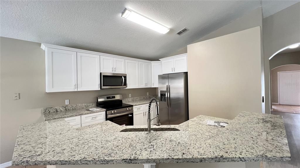 Active With Contract: $2,250 (4 beds, 3 baths, 1862 Square Feet)