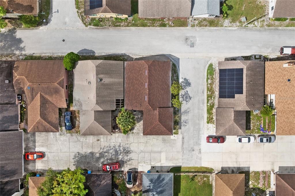 Active With Contract: $298,500 (2 beds, 2 baths, 1248 Square Feet)