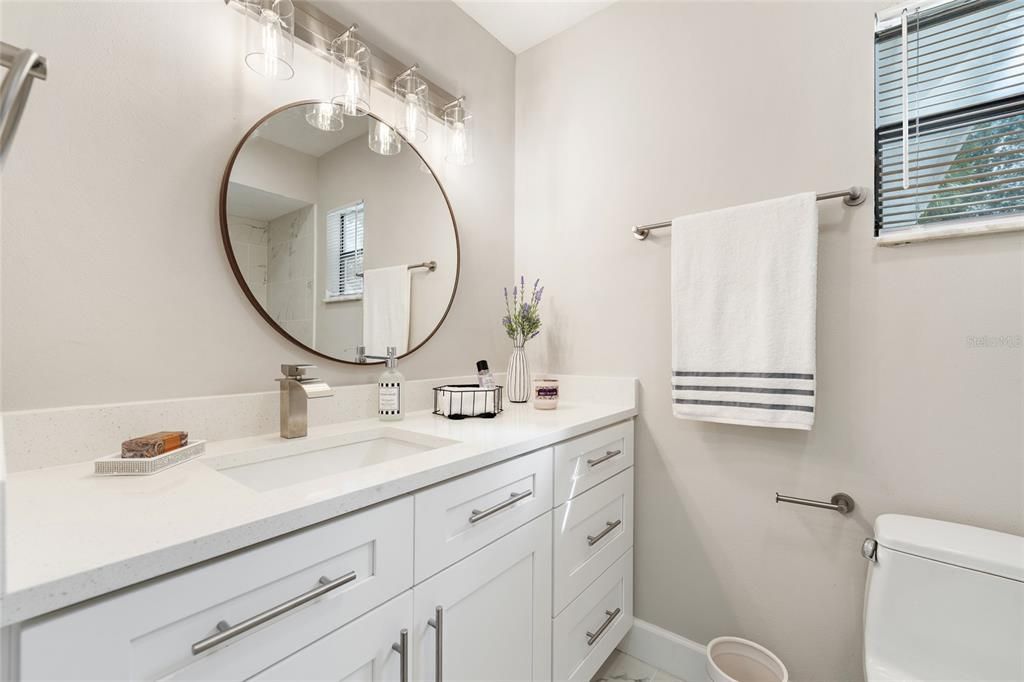 Active With Contract: $298,500 (2 beds, 2 baths, 1248 Square Feet)