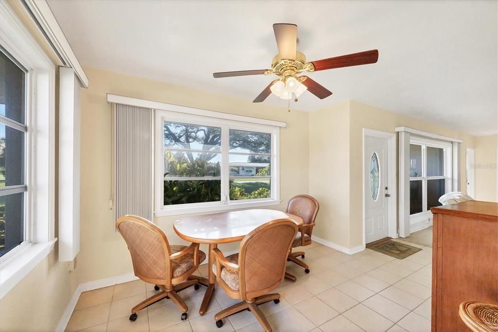 Active With Contract: $655,900 (2 beds, 1 baths, 1417 Square Feet)