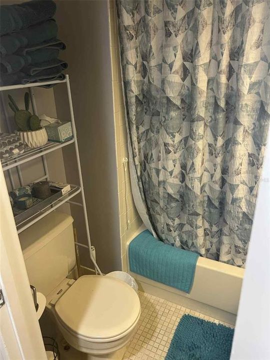 出租: $2,000 (2 贝兹, 2 浴室, 912 平方英尺)