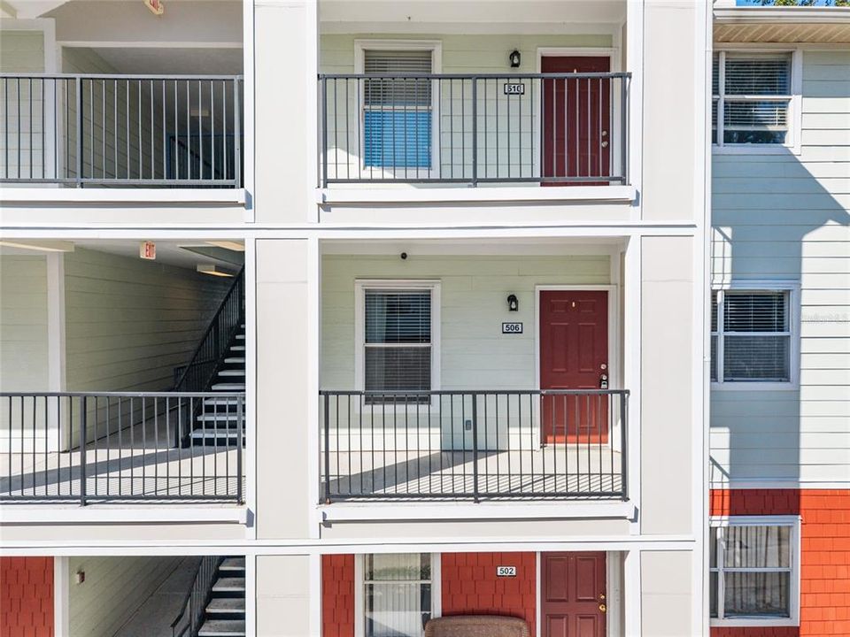 待售: $165,000 (3 贝兹, 2 浴室, 1093 平方英尺)