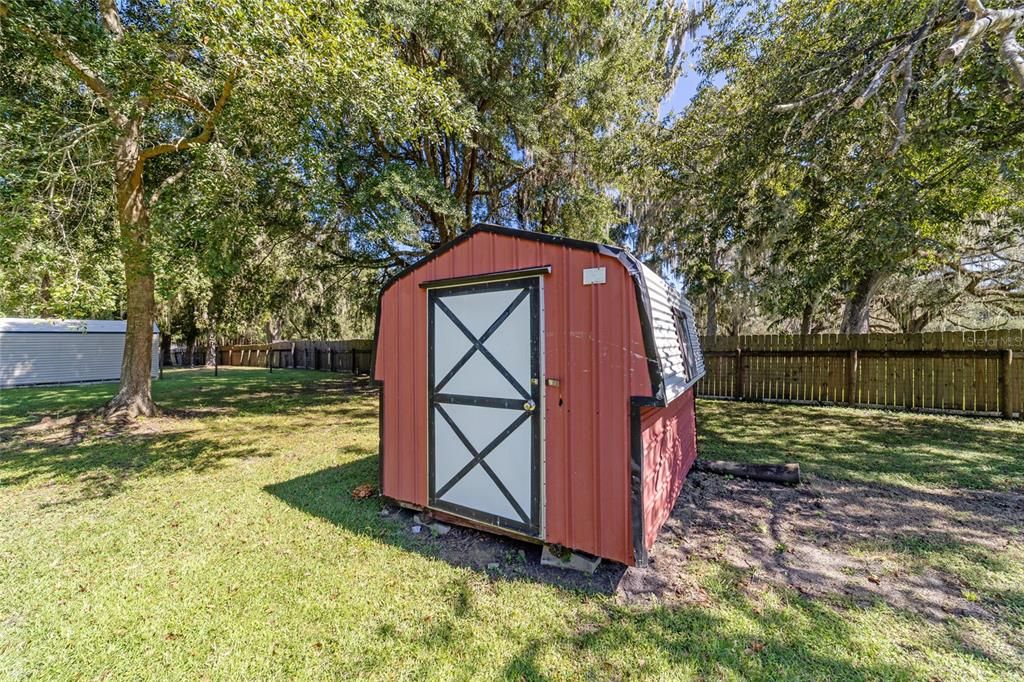 For Sale: $299,000 (3 beds, 2 baths, 1352 Square Feet)