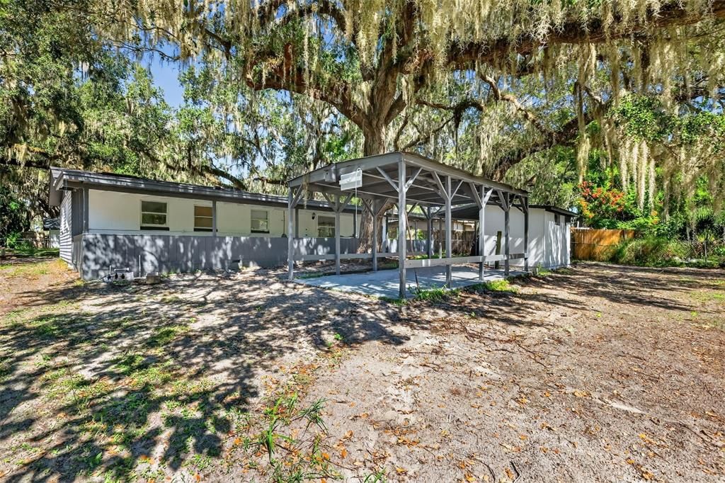 待售: $255,000 (2 贝兹, 2 浴室, 1056 平方英尺)