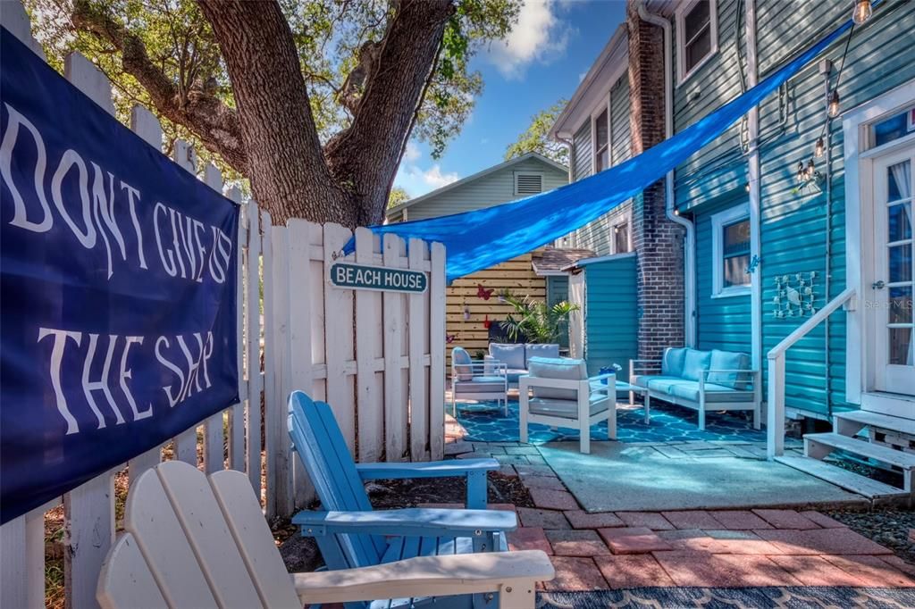 待售: $995,000 (9 贝兹, 8 浴室, 4964 平方英尺)