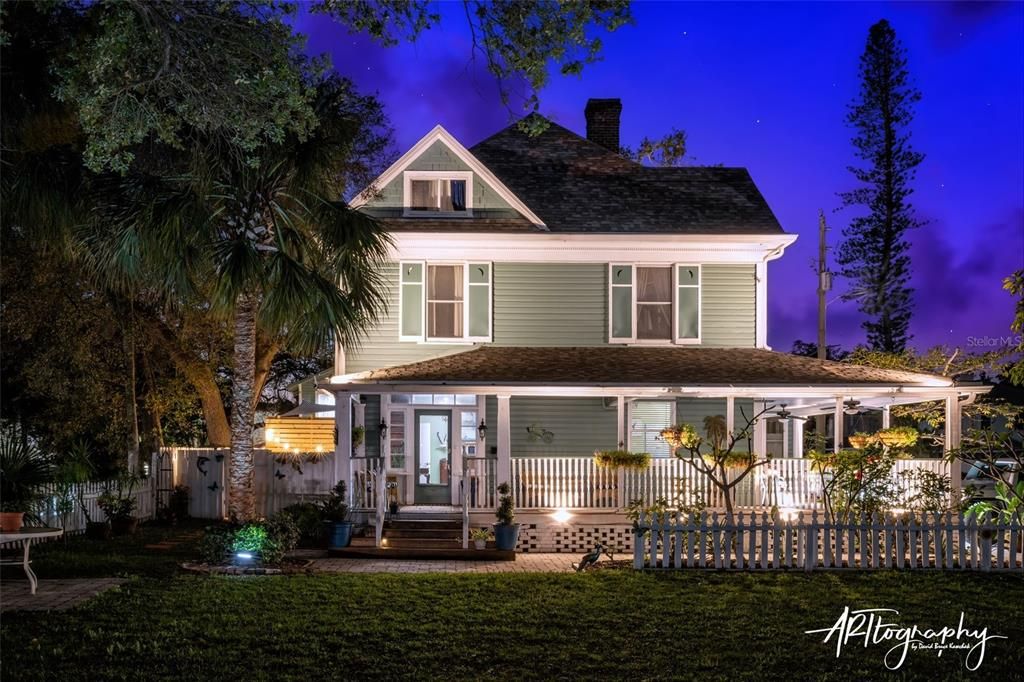 待售: $995,000 (9 贝兹, 8 浴室, 4964 平方英尺)