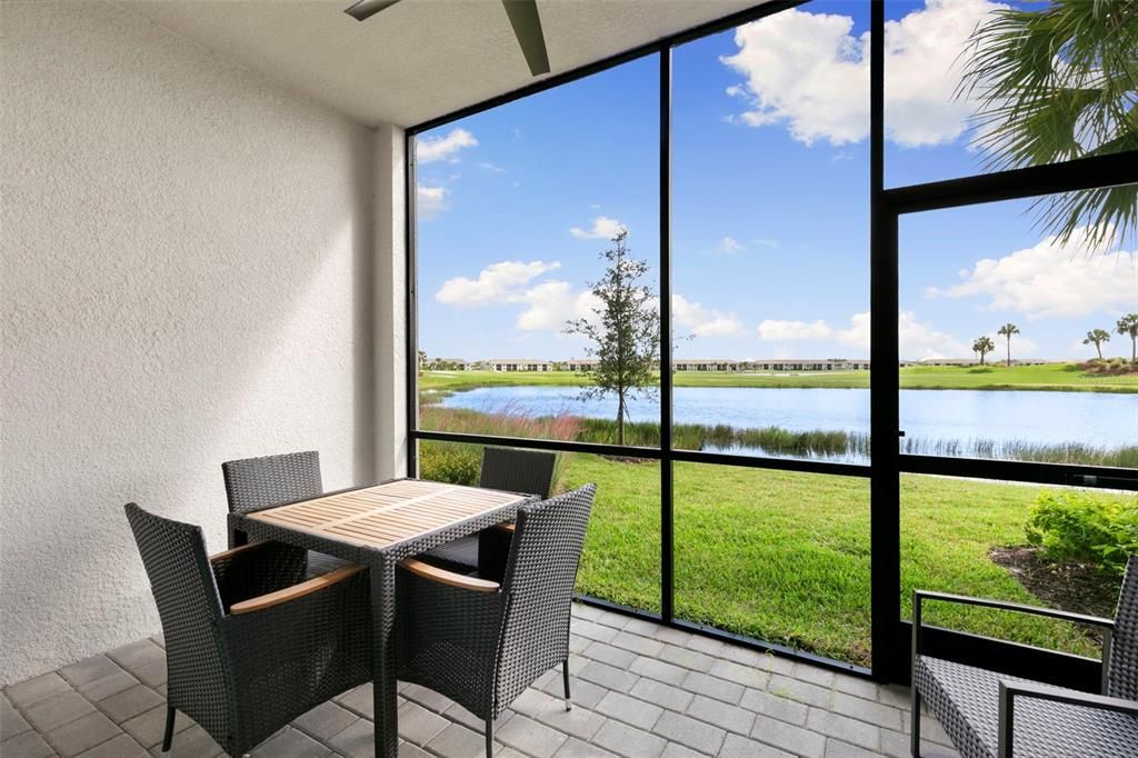 На продажу: $230,000 (2 спален, 2 ванн, 1194 Квадратных фут)