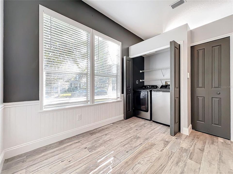 For Sale: $729,000 (3 beds, 2 baths, 1630 Square Feet)