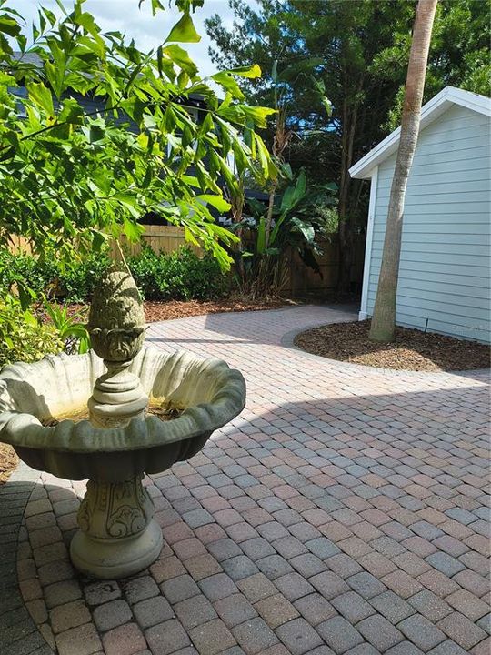 For Sale: $729,000 (3 beds, 2 baths, 1630 Square Feet)