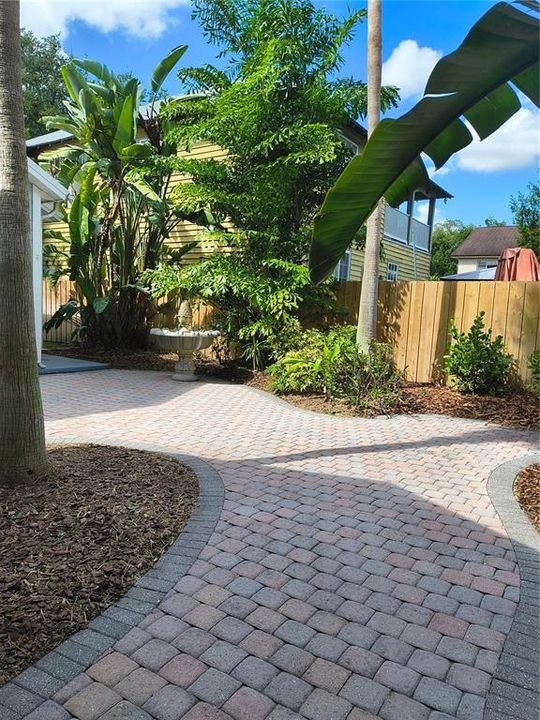 For Sale: $729,000 (3 beds, 2 baths, 1630 Square Feet)